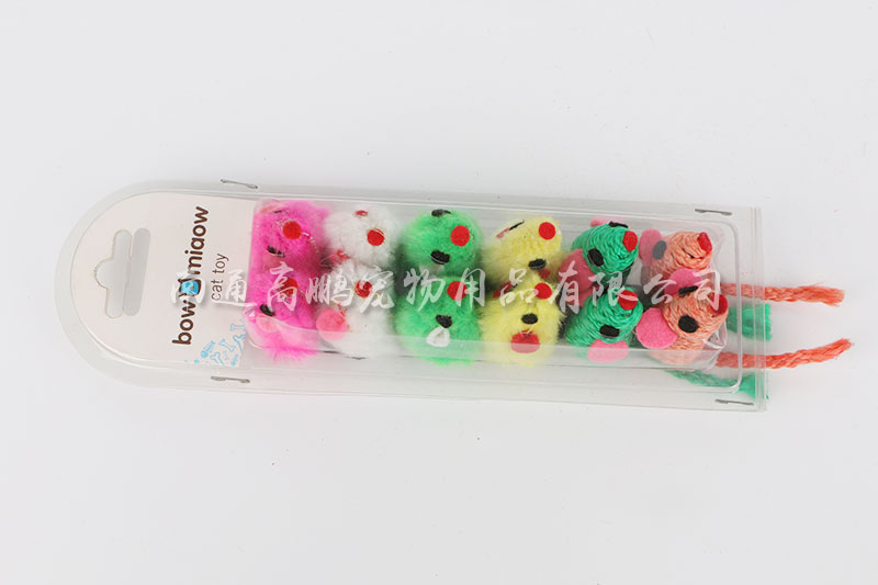 選購貓玩具時(shí)需要注意哪些事項(xiàng)？